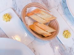 -La Mer Restaurant & Lounge