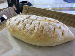 -奈雪的茶(亨特国际广场店)