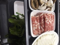 -濠轩阁特色生蚝火锅(水湾路店)
