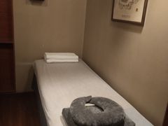 -裕和堂中医推拿艾灸(太古汇臻品店)