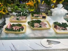 -川骄海鲜自助(王府井奥莱UP TOWN店原世界之花店)