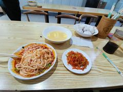 -王菊美食街·王菊面馆(总店)