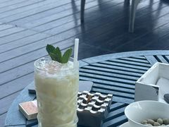 -瑰丽酒店·海吧·天际下午茶·现场DJ·天台酒吧