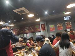 大堂-范贤光鸡公煲(平乐园总店)