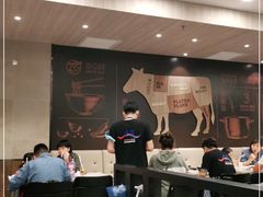 大堂-康师傅私房牛肉面(马泉营奥莱店)