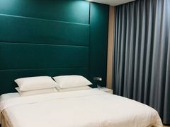 -上海怡沁园度假酒店