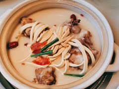 -小骨煲金华砂锅(转塘金街美地店)