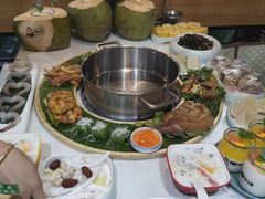 -亚龙湾中心广场