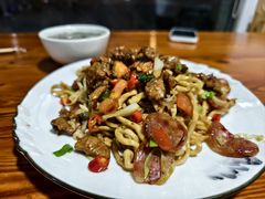 牛肉香肠炒面-荣荣面馆(丹溪大道店)