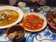 -川流不息·地道川菜·小龙虾(新松江路店)