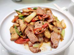 腊肉炒香干-禾珍珠家常小馆(河南博物院店)