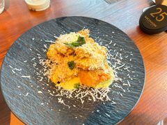 -MONICH牛排融合餐厅(和义大道购物中心店)