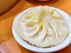 -莱莱小笼·乔艾