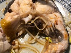 -野山舂·贵州现舂酸汤火锅(鸿通城店)