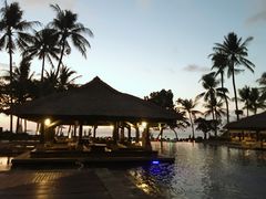 -巴厘岛洲际酒店池畔餐厅(InterContinental Bali Resort)