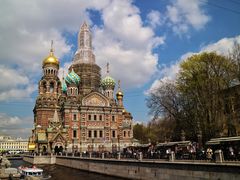 -滴血救世主教堂