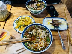 -云阿蛮生烫牛肉米线(景星店)
