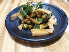 -鑫龙火锅城(环山路店)