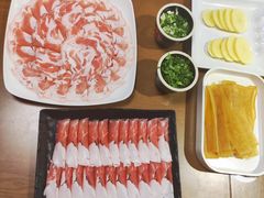 -鸿运楼老北京铜锅涮肉  烤串(木樨园店)