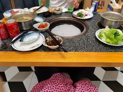 -锤头鲨毛肚海鲜烤肉自助餐厅(国购广场店)