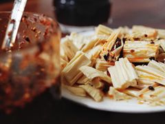 -宝瑞门钉肉饼店