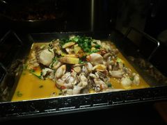 馋嘴牛蛙-钟掌勺忘不了地道湘菜(新天地假日广场店)