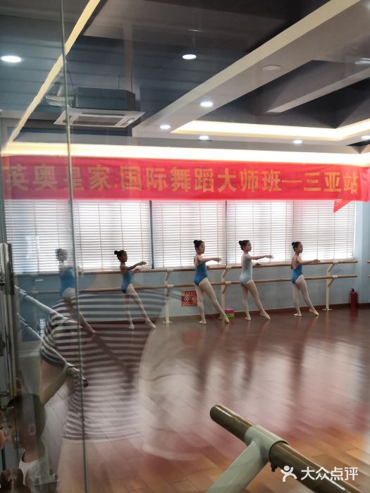 小海花舞蹈艺术学校图片