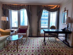 -广州富力丽思卡尔顿酒店