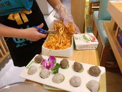 -鲜货俚鲜火锅(青果路店)