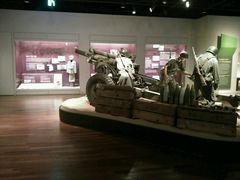 -韩国战争纪念馆
