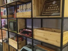 面包甜点陈列柜-丰乐餐厅·始于1999·本地老字号