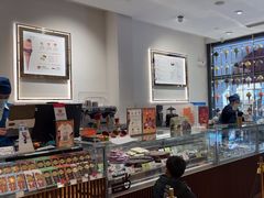 -VENCHI 闻绮(上海佛罗伦萨小镇店)