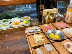 -银米·云南传统过桥米线(双廊黑金冠店)