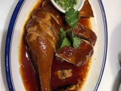 港式玫瑰油鸡-九龙冰室(徐汇日月光店)