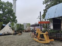 -几个木匠匠人厨房