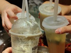 -茅草房·河畔园林火锅