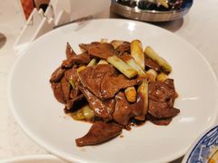 -春发生饭店·非遗(南院门店)