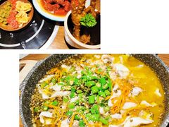 -山城外·非遗酸菜鱼(财富中心店)