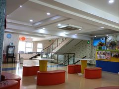 -乐悠游亲子游泳俱乐部