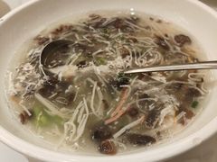 -新丁香海鲜酒店(银海商贸城店)