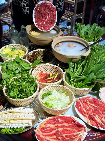 在西湖边，品地道潮汕牛肉火锅是什么奇妙感受我终于get了