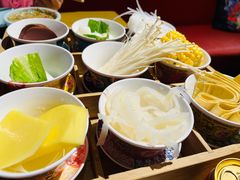 -麻辣英雄重庆火锅(二城广场店)