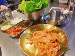 -哈哈碳都·牛肋条无限自助烤肉(台江万达店)