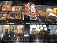 -星巴克臻选(周浦万达店)
