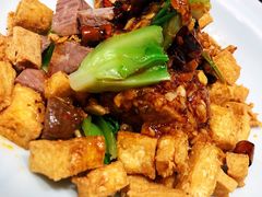特色拌三丁-滋味厨房小酒馆(万达广场店)