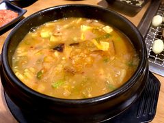 -肉甲韩国木炭烤肉(新壹街1店)