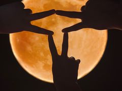 -武汉5D星空错觉艺术馆(中心百货店)