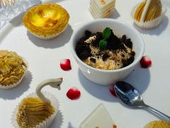 精品四小拼-醉辉皇上海之巅(上海中心大厦店)