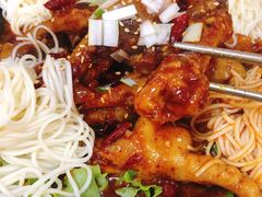 辣鸡爪拌面-妈妈手(山大总店)