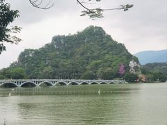 -星湖旅游景区七星岩